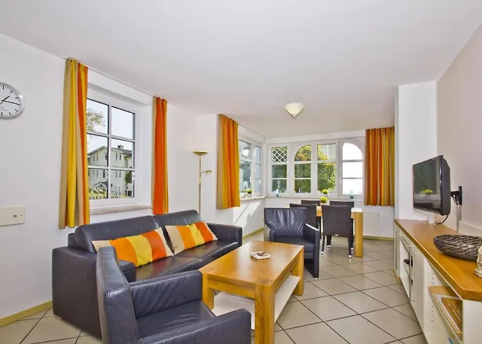 Haus Blick Zur See: Seaview With Access Goehren (Ruegen)